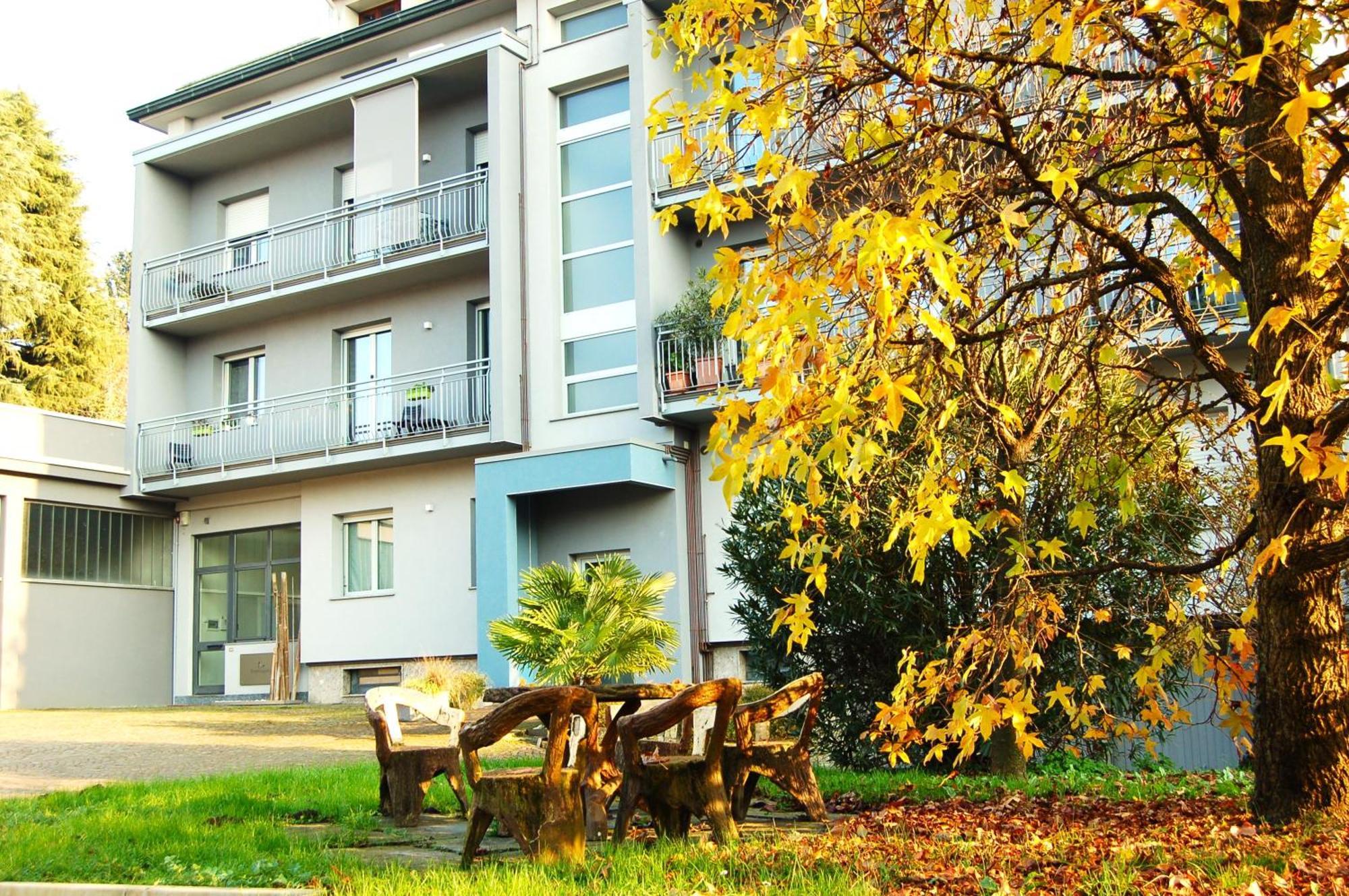 Modern Apartment Luci & Stelle Near Lake Como Nibionno Exterior photo