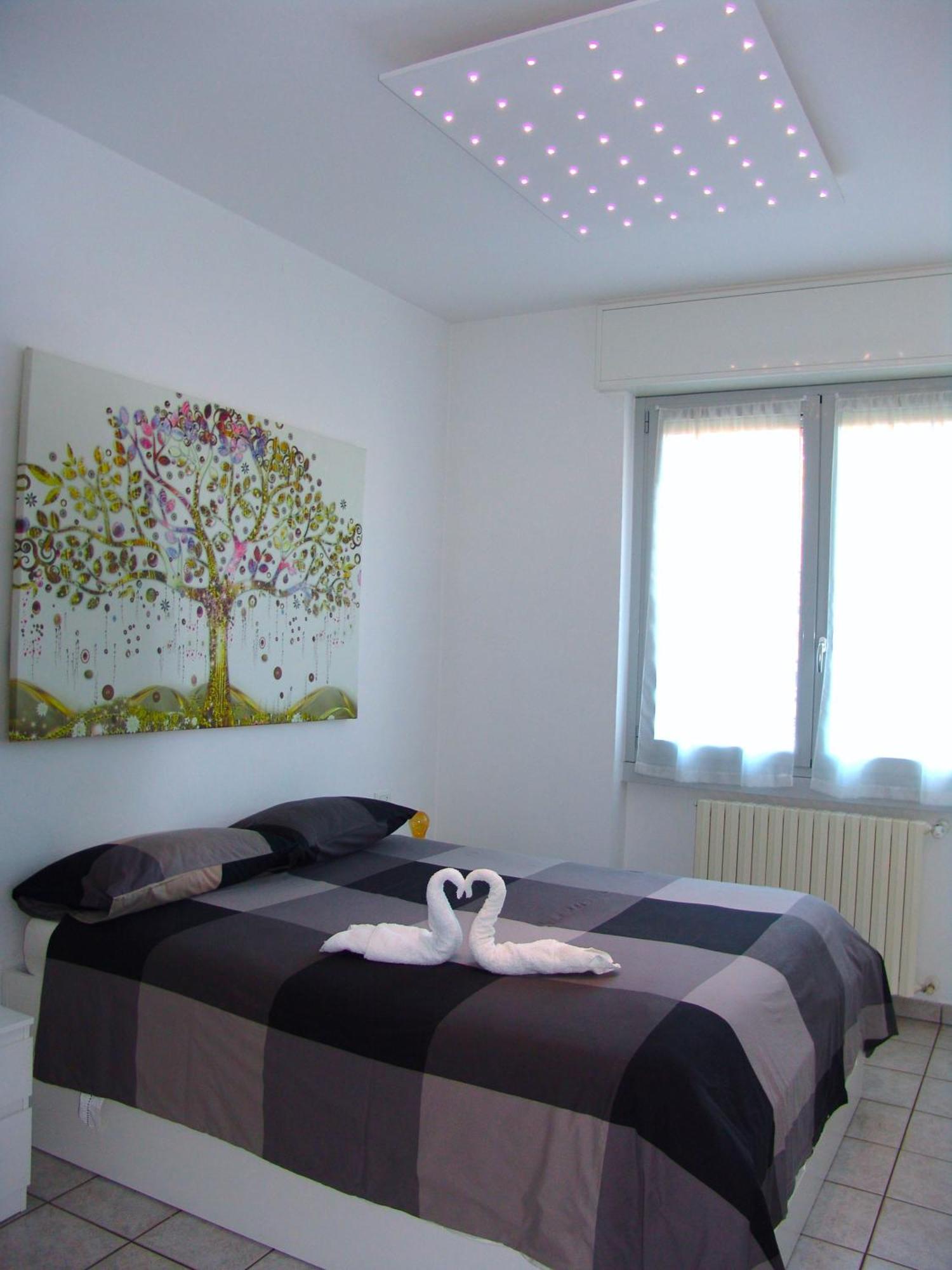 Modern Apartment Luci & Stelle Near Lake Como Nibionno Exterior photo